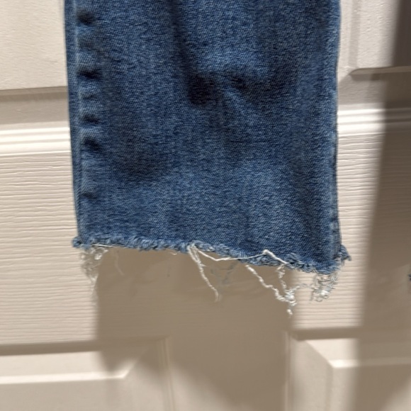 Risen Jeans - Picture 2 of 9